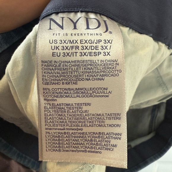 NYDJ Lift Tuck Waist Match Straight Leg Marilyn Plus Size Jeans- NWT- size 3X - Picture 15 of 16